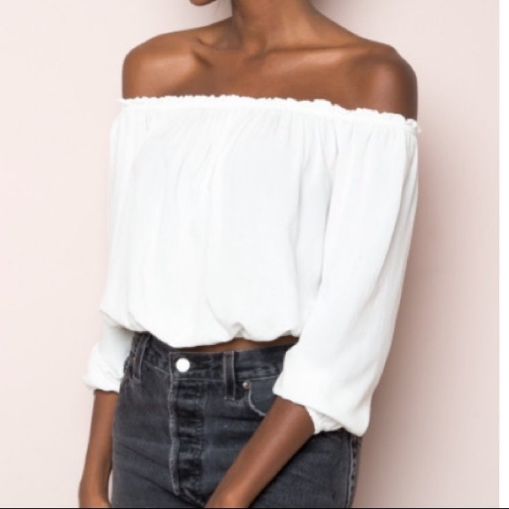 Brandy Melville Maura Off Shoulder Top White OS